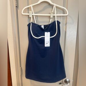 ALO softsculpt halter tennis dress Navy with White-NWT medium